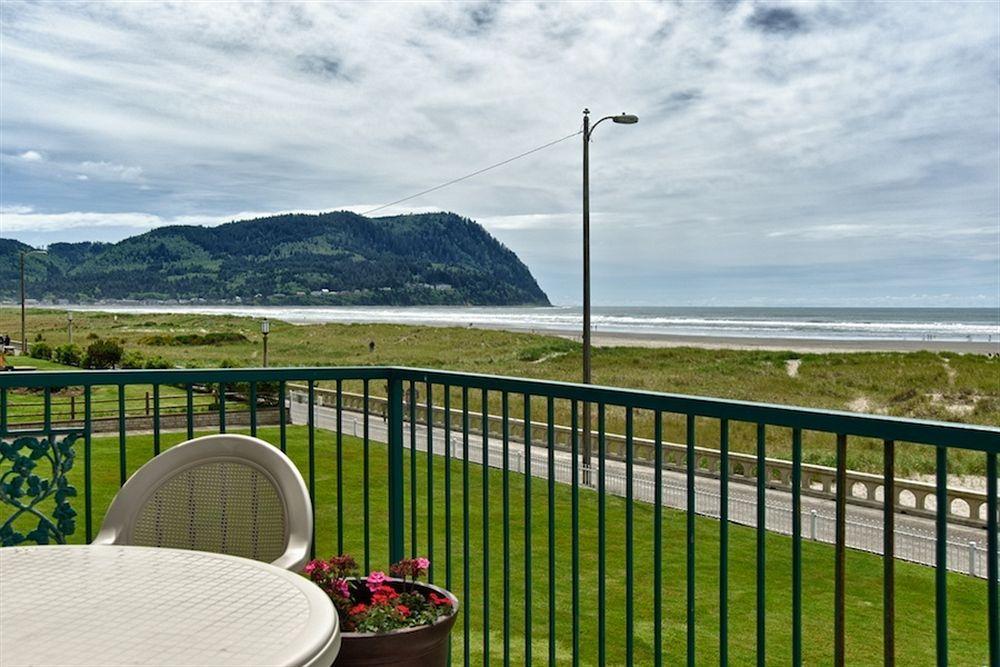Inn At The Prom Oceanfront ซีไซด์ ภายนอก รูปภาพ